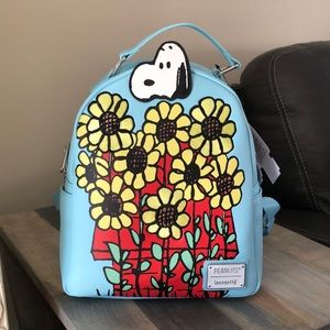 Loungefly Peanuts Snoopy Floral Mini Backpack